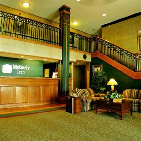 Moberly Inn & Suites Dış mekan fotoğraf