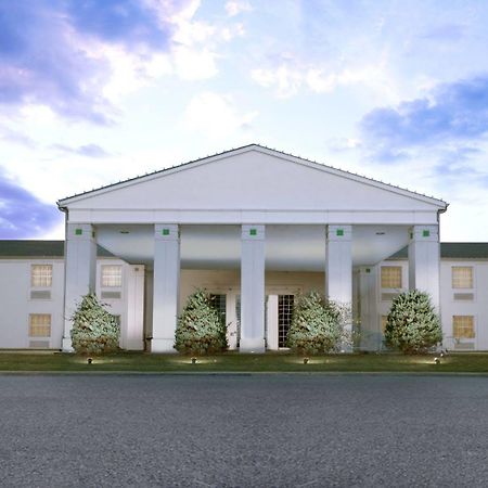 Moberly Inn & Suites Dış mekan fotoğraf