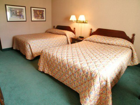 Moberly Inn & Suites Oda fotoğraf