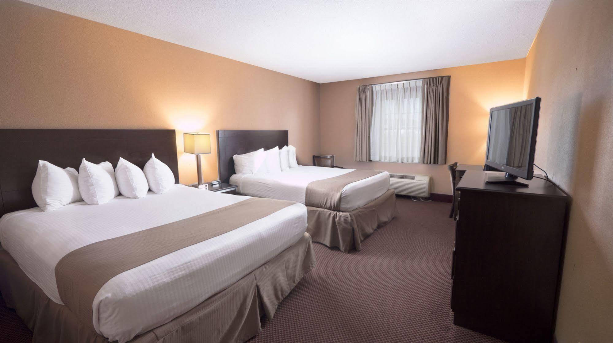 Moberly Inn & Suites Dış mekan fotoğraf